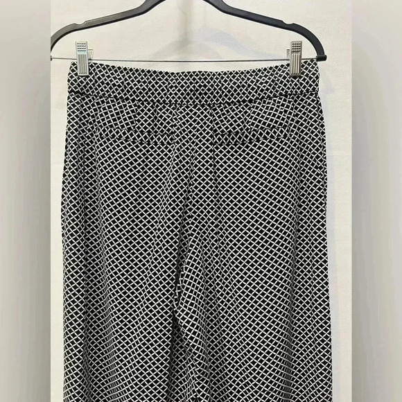 a.n.a Black and White Print Rayon Drawstring Pants Size S​ - Picture 6 of 9